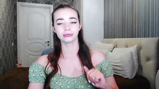 EmeraldLilyyy Hot Porn Video [Myfreecams] - private show, friendly, sporty, young, sweet smile