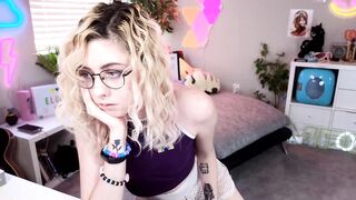 Watch elunaxc HD Porn Video [Myfreecams] - long labia, feet, funny, kinky, spanking