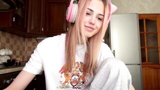 Watch ozellagranville New Porn Video [Chaturbate] - new, natural, shy, 18, cute