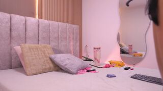 Watch vvioleta_ New Porn Video [Chaturbate] - bigass, latina, anal, squirt, bigboobs