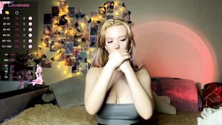 Watch akari_moon3 Best Porn Video [Chaturbate] - shy, lovense, skinny, teen, bigboobs