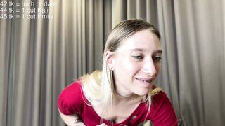 kali_the_goddess Cam Porn Video [Chaturbate] - natural, young, slim, hairypussy, braces