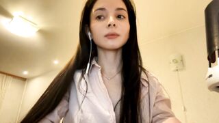 Watch ludivinablice Top Porn Video [Chaturbate] - new, shy, 18, skinny, cute