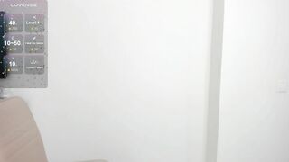 Watch acid_juice Top Porn Video [Chaturbate] - feet, natural, girlnextdoor, blonde, bigboobs