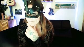 XValentine Cam Porn Video [Myfreecams] - MILF, blowjob, brunette, naughty, gamer