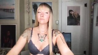 Lilpeachy Cam Porn Video [Myfreecams] - sensual, strip tease, tattoos, music, skype