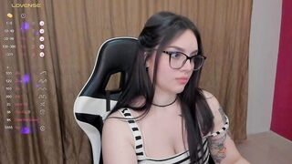 jxssicx23 Cam Porn Video [Myfreecams] - tattoos, average, natural tits, cumshow, latina