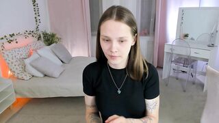 lisaluve New Porn Video [Chaturbate] - shy, 18, skinny, blonde, teen