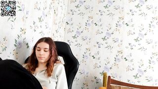 rusmedium Hot Porn Video [Chaturbate] - new, natural, shy, 18, twink