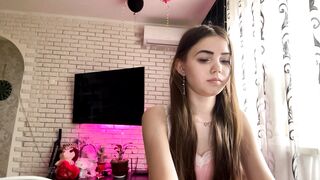 rosenamohmed New Porn Video [Chaturbate] - new, young, 18, skinny, teen