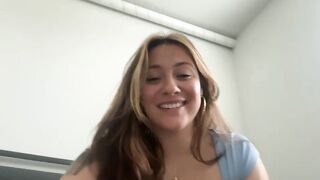 roxie_v HD Porn Video [Chaturbate] - dirtytalk, feet, natural, bigboobs