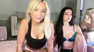 Watch zoegabrielle New Porn Video [Chaturbate] - fat, fuckmachine, tattooedgirl, bigclit, topless