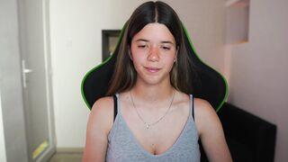 karynaluss Top Porn Video [Chaturbate] - dildo, anal, 18, squirt, teen