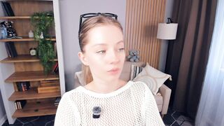 katemossse Top Porn Video [Chaturbate] - new, shy, 18, skinny, blonde