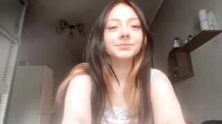 Watch melindawillrett New Porn Video [Chaturbate] - new, shy, 18, skinny, cute