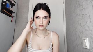 juanitacalcano HD Porn Video [Chaturbate] - new, natural, shy, 18, brunette