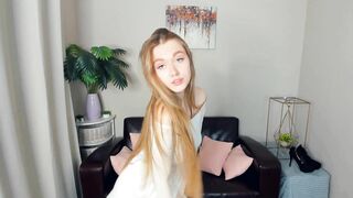 laviniahoutz New Porn Video [Chaturbate] - new, shy, young, 18, teen