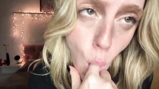 Watch emmaonlyx1 Cam Porn Video [Chaturbate] - deepthroat, new, bigass, anal, blonde
