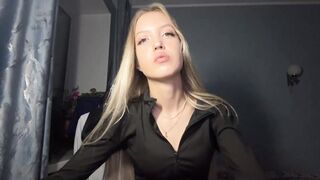 nellylosk Cam Porn Video [Chaturbate] - new, shy, 18, blonde, skinny
