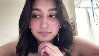 Watch tawnyamartinek HD Porn Video [Chaturbate] - new, shy, 18, teen, petite