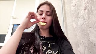 yvonnepfluger Hot Porn Video [Chaturbate] - new, shy, 18, teen, cute