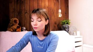 tonitatooker Cam Porn Video [Chaturbate] - new, shy, 18, skinny, cute