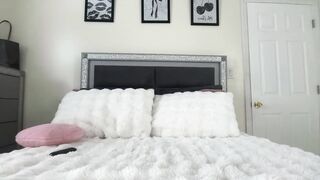 sophiasecretsxx Cam Porn Video [Chaturbate] - milf, rockergirl, blueeyes, flex, chill