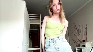 ingezeitler Cam Porn Video [Chaturbate] - new, shy, 18, skinny, blonde