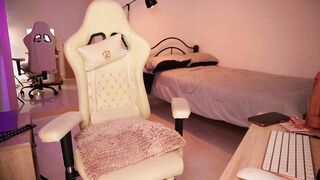 Watch madisonlara Top Porn Video [Chaturbate] - natural, c2c, latina, heels, squirt