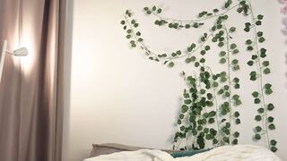 velavee HD Porn Video [Chaturbate] - new, shy, young, 18, cute