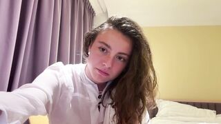 asleyfabello Cam Porn Video [Chaturbate] - new, young, shy, 18, teen