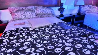 Watch gasai_usagi_gh Hot Porn Video [Chaturbate] - feet, bdsm, bigass, goth, fishnets