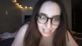 vileshawtyy Cam Porn Video [Chaturbate] - feet, bigtits, sextoys, shavedpussy
