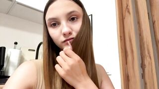 Watch lynellegundelach Top Porn Video [Chaturbate] - new, shy, 18, skinny, cute