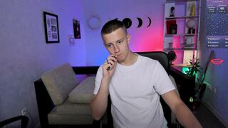 noah_nero Hot Porn Video [Chaturbate] - feet, shy, 18, teen, bigcock
