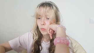 Watch mammiebopp Cam Porn Video [Chaturbate] - new, shy, 18, skinny, cute