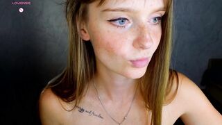 Watch lovelly_molly Hot Porn Video [Chaturbate] - new, 18, squirt, teen, bigboobs