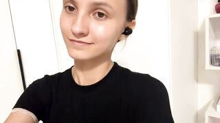 Watch lynellegundelach HD Porn Video [Chaturbate] - new, shy, 18, skinny, cute