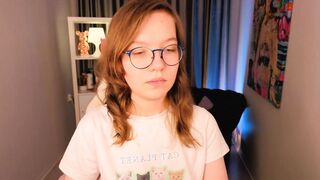 Watch sarionne Cam Porn Video [Chaturbate] - new, shy, 18, skinny, teen