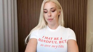 Riley_Parks Hot Porn Video [Myfreecams] - smart, dom, friendly, fun, fake boobs