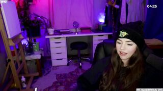 SophieMcBrophie HD Porn Video [Myfreecams] - basically albino, brophie wrangler, korean, tks, edge