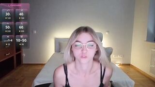 Daisyy New Porn Video [Myfreecams] - squirt, lovense, beautiful eyes, lingerie, group show