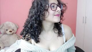 Morahaze1 Cam Porn Video [Myfreecams] - twerk, tease, curvy, new, natural