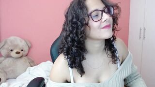 Morahaze1 Cam Porn Video [Myfreecams] - twerk, tease, curvy, new, natural