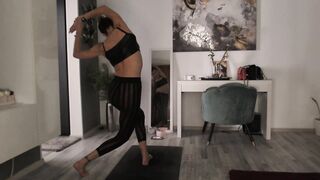 AyshaHappy Hot Porn Video [Myfreecams] - muscle, tall, shaved, skype, stockings