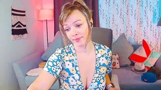 SweetNGoofy Cam Porn Video [Myfreecams] - C2C, spanish, Light domination, foot fetishism, green eyes
