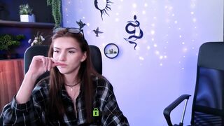 Watch naomi_perl Top Porn Video [Chaturbate] - new, lesbian, 18, lovense, cute