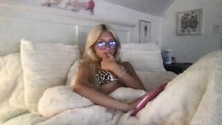 prettylittlelivy Leaked Porn Video [Chaturbate] - blondegirl, 18, blonde, naturalboobs