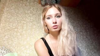 deedeemichelotti Top Porn Video [Chaturbate] - new, natural, shy, 18, blonde