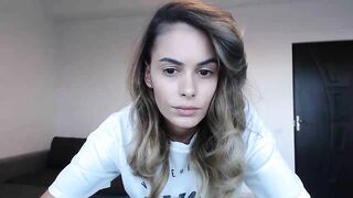 Tweety_ Leaked Porn Video [Myfreecams] - hot, brunette, dildo, striptease, cum
